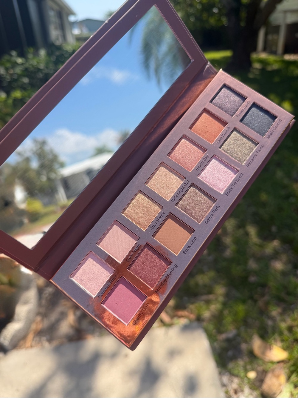 MALLY BEAUTY Best Dressed Lids Eyeshadow